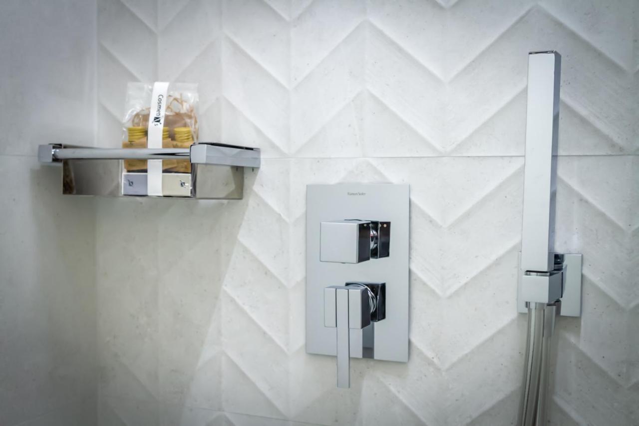 Marbella Banus Suites - Bird Of Paradise Playas Del Duque Banus Suite Apartment Extérieur photo