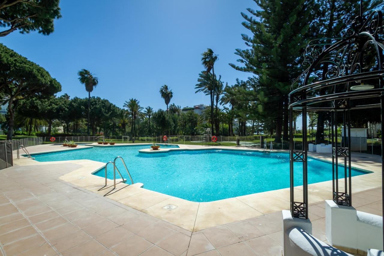 Marbella Banus Suites - Bird Of Paradise Playas Del Duque Banus Suite Apartment Extérieur photo